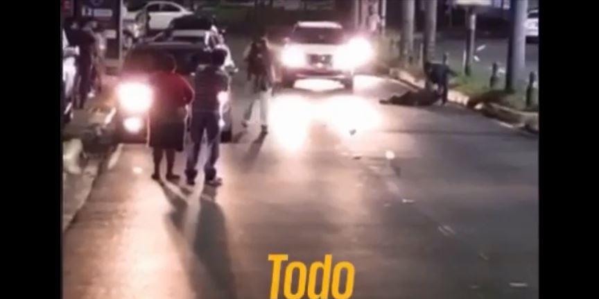 Difunden nuevo video del acto de intolerancia en Zona Rosa de San Salvador