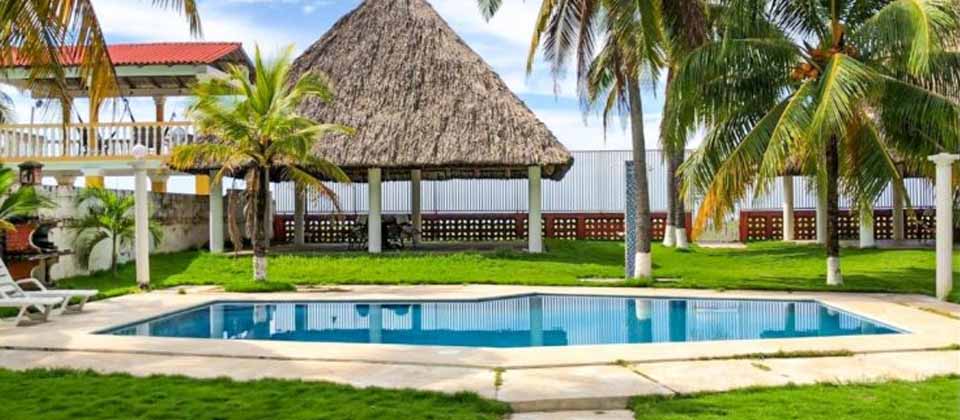 Decomisan en la Costa del Sol rancho que narcotraficantes utilizaban para desembarcar y almacenar droga