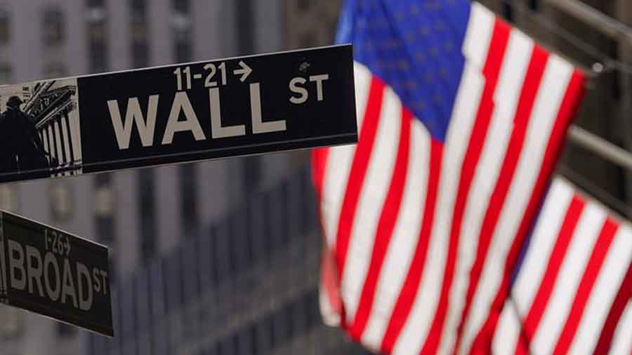 Wall Street cierra la semana con fuertes pérdidas y retoma la senda negativa