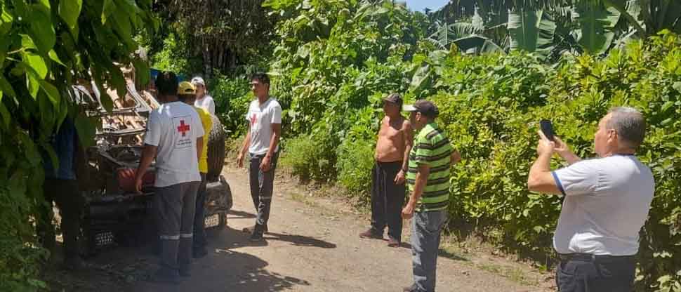 Dos personas casi pierden la vida al accidentarse en el vehículo en el que se conducían en San Miguel