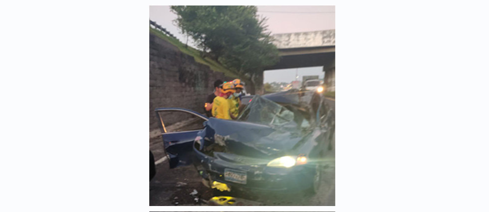 Una niña de dos años y un joven resultan lesionados tras fuerte accidente sobre la carretera de Oro