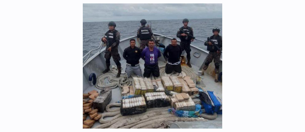 Fuerza Naval realiza otra masiva incautación de droga valorada en 77 millones de dólares