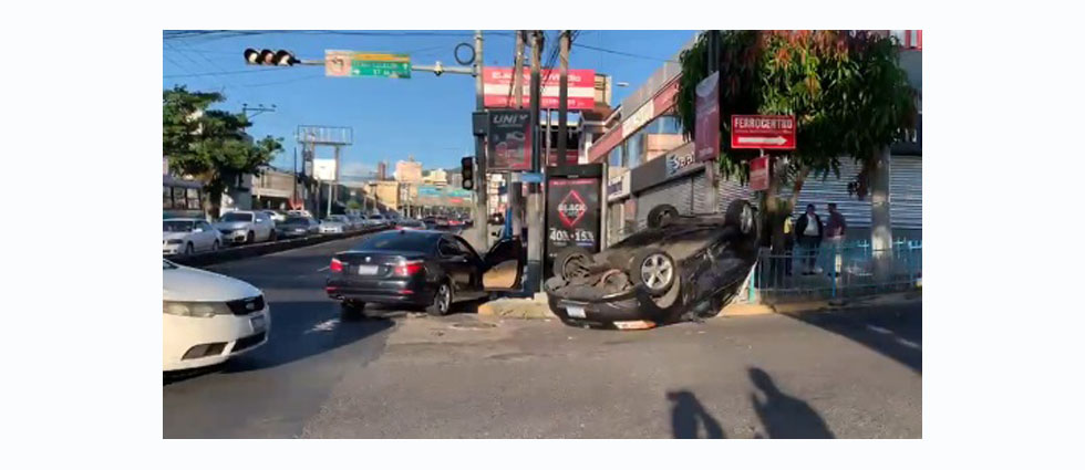 Un lesionado tras fuerte choque sobre el Paseo General Escalón