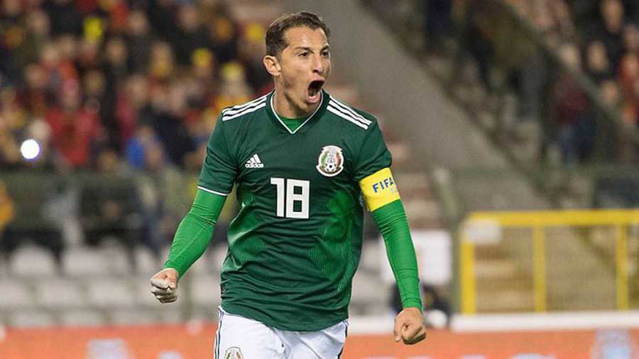 Andrés Guardado ataca a “Canelo” Álvarez y defiende a Messi