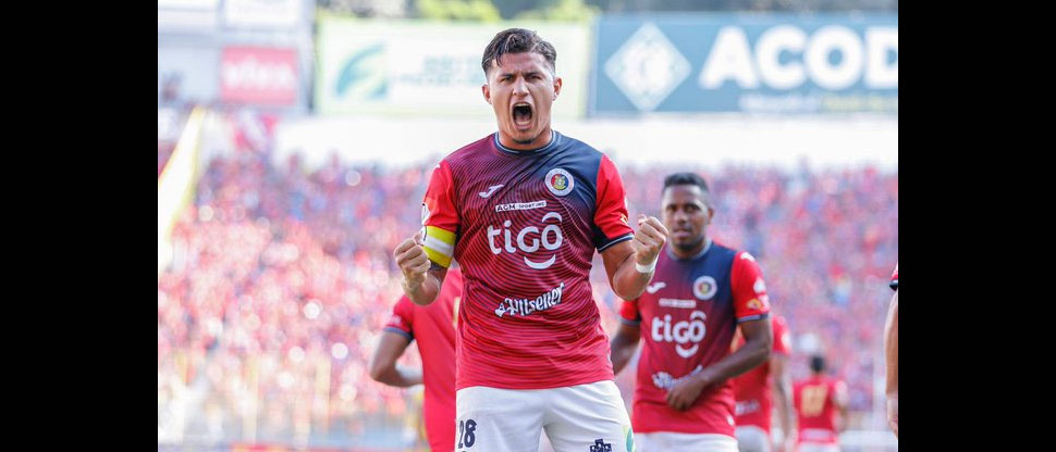 FAS gana los primeros 45 minutos de la final de la primera división salvadoreña