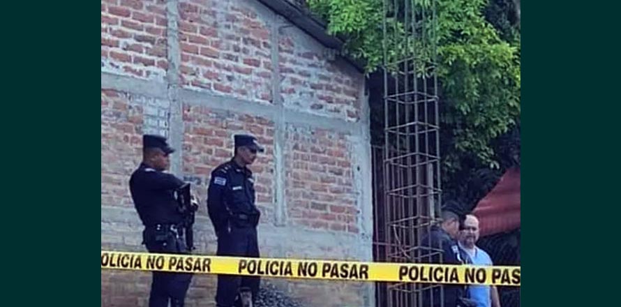Albañil pierde la vida tras caer y sufrir grave lesión cervical en Chalatenango