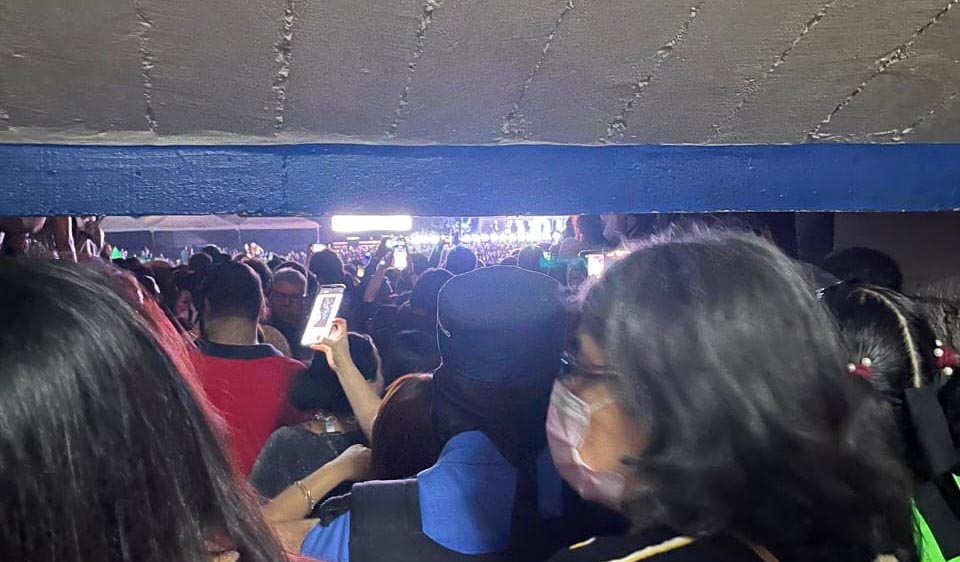 Denuncian que muchos no pudieron ver a Daddy Yankee por sobreventa de boletos