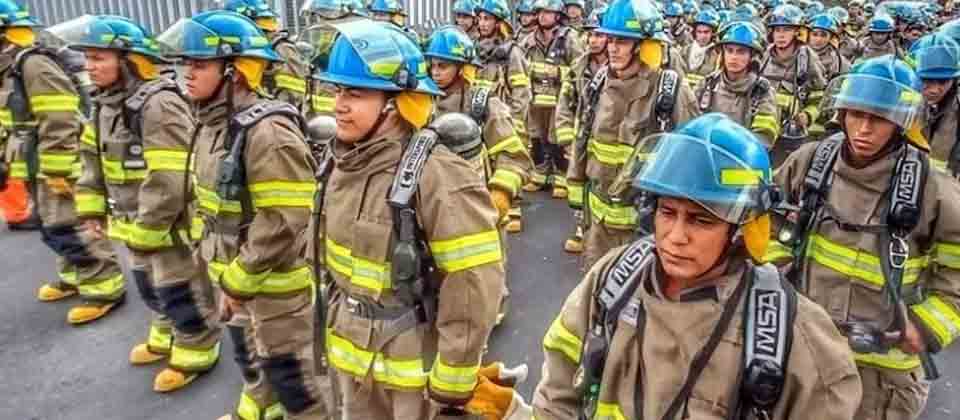Cuerpo de Bomberos incrementará su capacidad a 1,250 efectivos