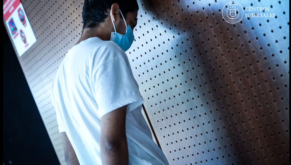 Condenan a sujeto que se llevó a una niña hacia una casa abandonada para aprovecharse de ella