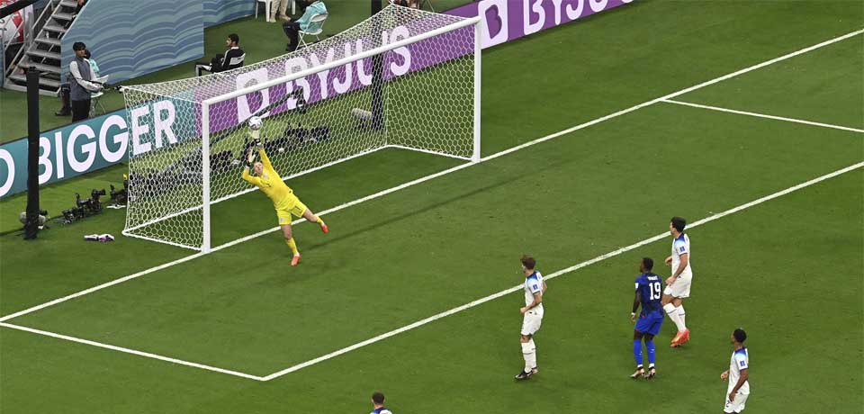 Inglaterra y Estados Unidos se conforman con un empate sin emociones