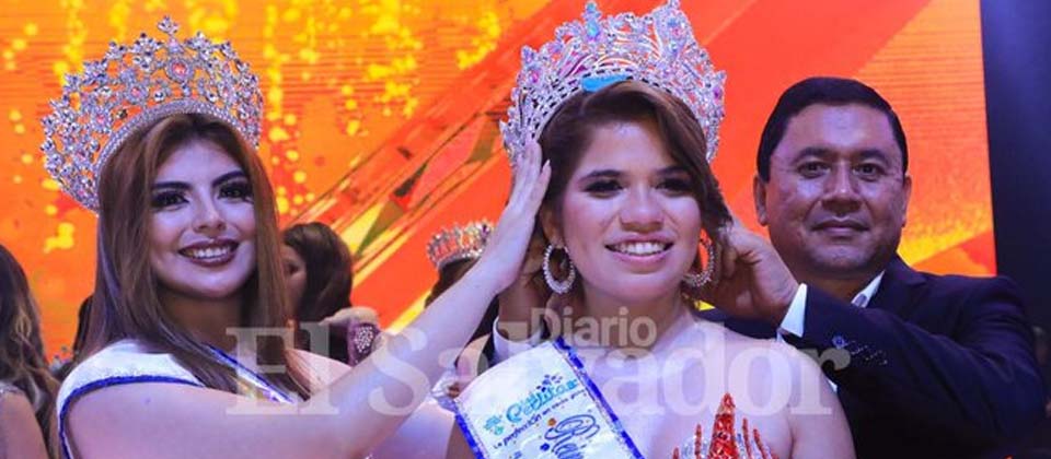 Eligen a nueva reina para Carnaval de San Miguel