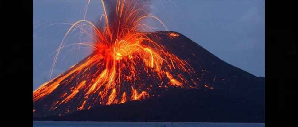 Volcán Mauna Loa de Hawái, el más grande del mundo, entra en erupción