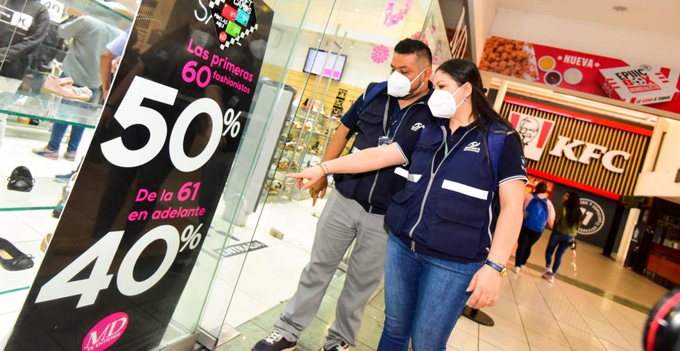 Defensoría del Consumidor descubre “oferta falsa” en reconocida venta de zapatos