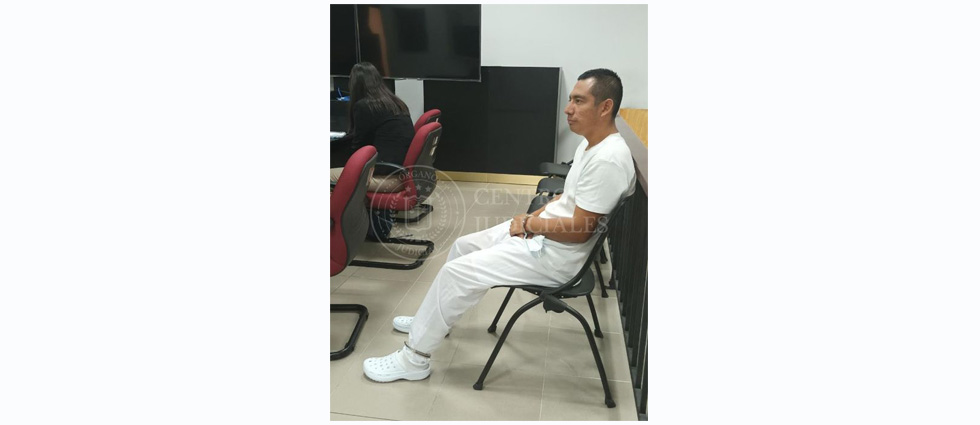 Condenan a pandillero que escondió droga en una iglesia