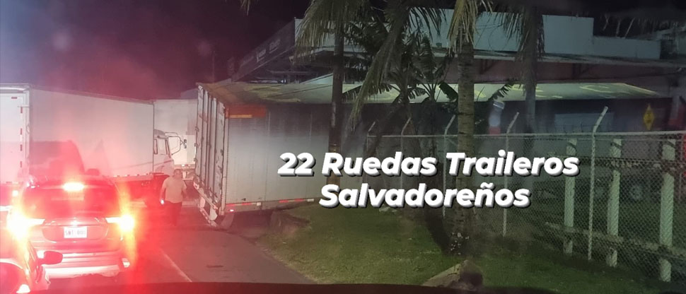 Trailero salvadoreño sufre accidente de tránsito en Costa Rica