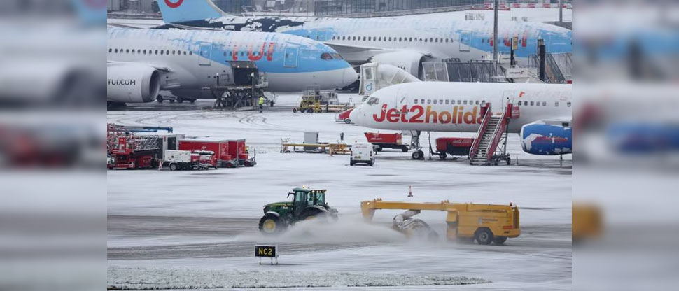Cancelan más de cinco mil vuelos por tormenta invernal que azota a Estados Unidos