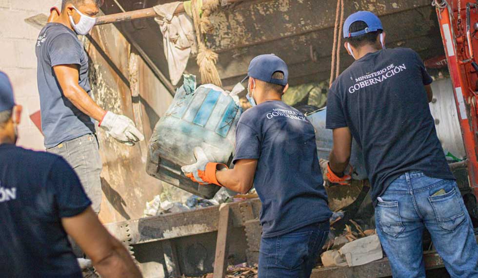 Continúa el trabajo articulado para retirar la basura en diferentes sectores de Soyapango