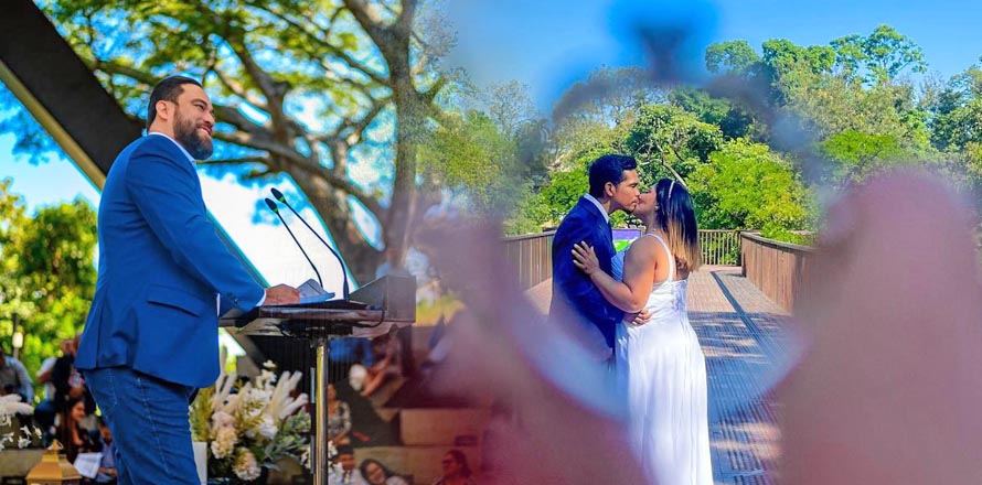 <br>Alcalde Mario Durán preside nueva jornada de bodas colectivas en parque Cuscatlán