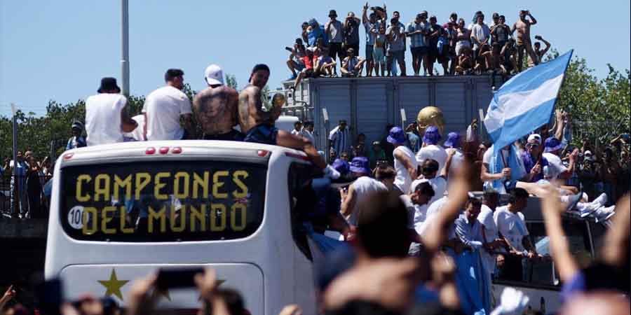 Federación francesa presenta queja por «excesos» en celebraciones de Argentina