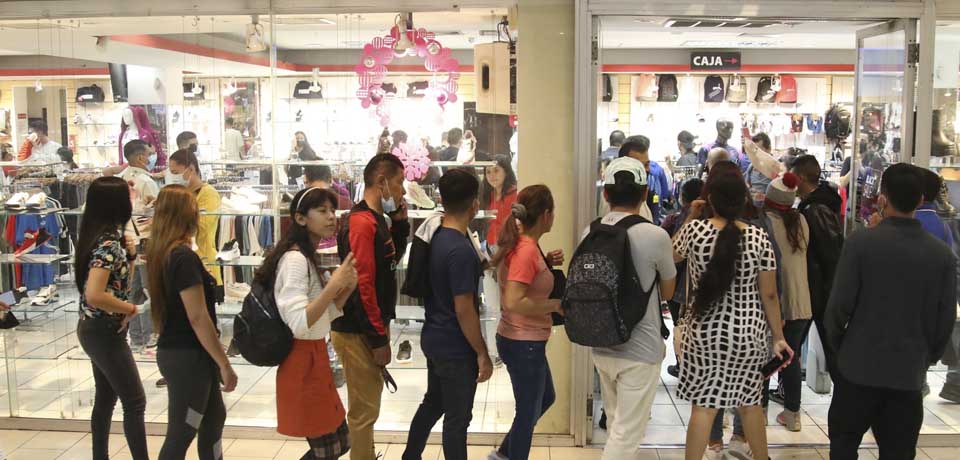 Conozca los horarios en los centros comerciales para Navidad y Fin de Año