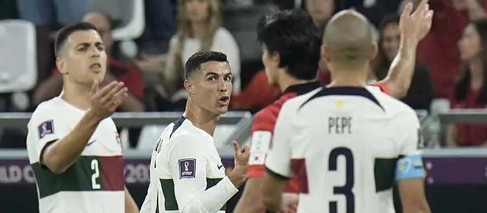 Cristiano aclara que sus palabras no eran para Fernando Santos, sino para un rival: «Le dije que se callara»