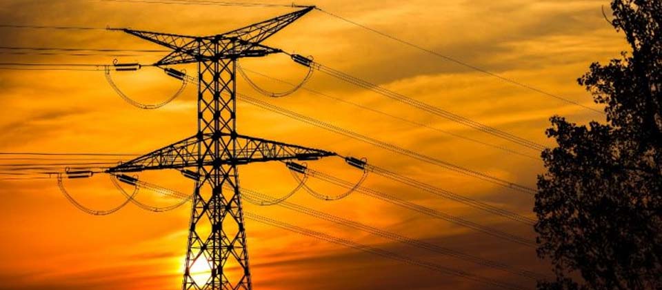 Francia anticipa cortes de electricidad a partir de enero