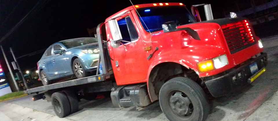 MOP ha brindado asistencia gratis a 435 salvadoreños que han tenido fallas en su vehículo