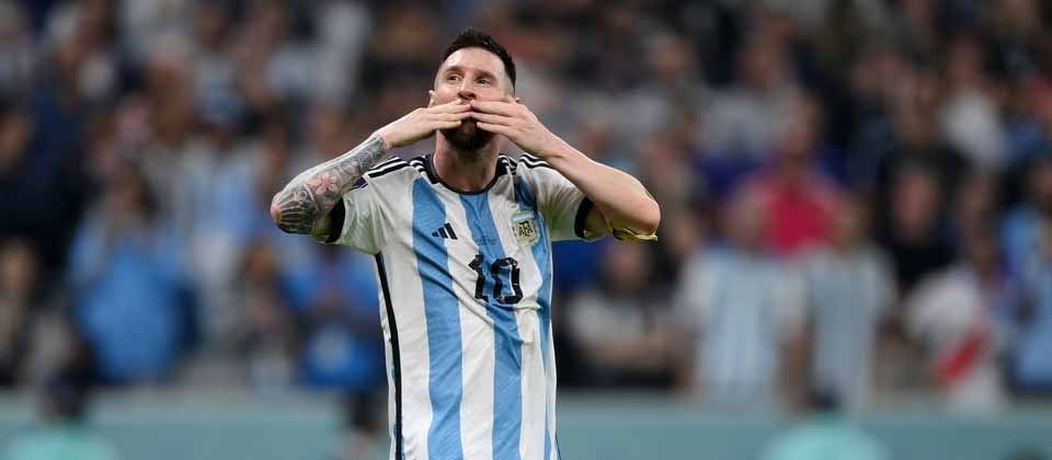 Adidas se prepara por posible «colapso» ante la petición de camisetas de Messi