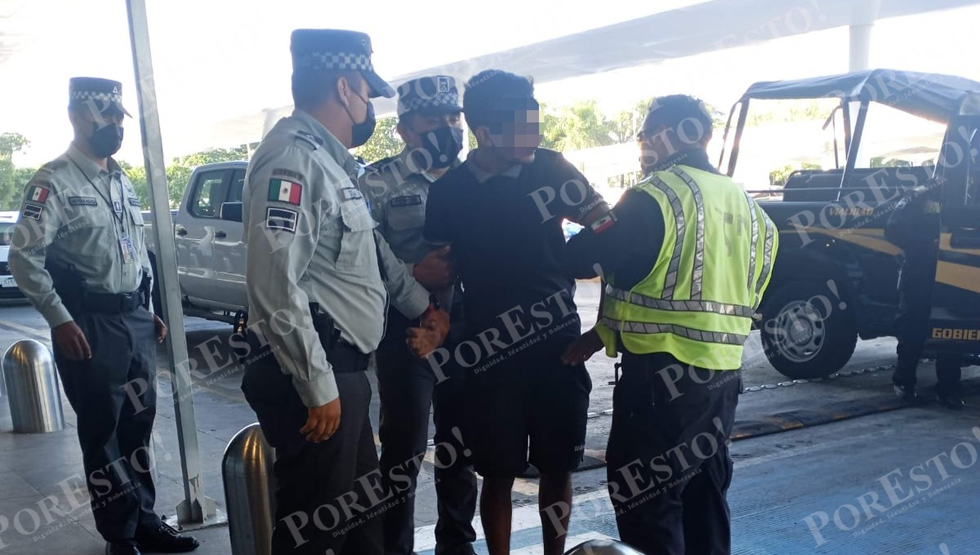 Detienen a pandillero salvadoreño en el aeropuerto de Mérida, México