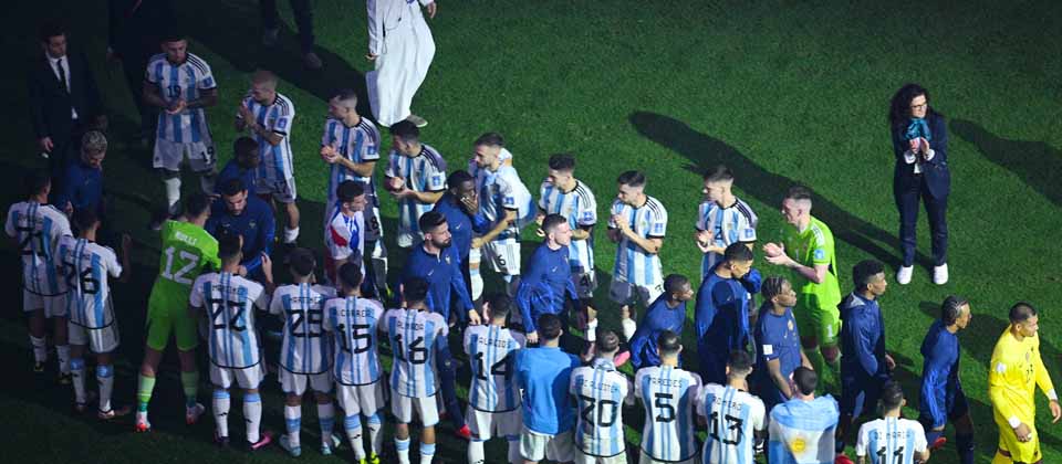 Argentina brindó respeto a Francia y le hizo el pasillo para recibir su medalla de subcampeón