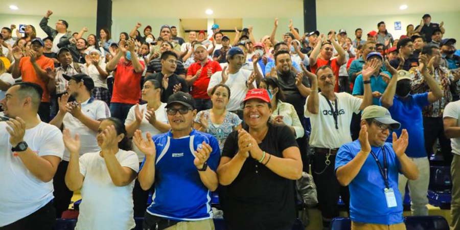 Gobierno incrementa un 30% todas las pensiones en El Salvador