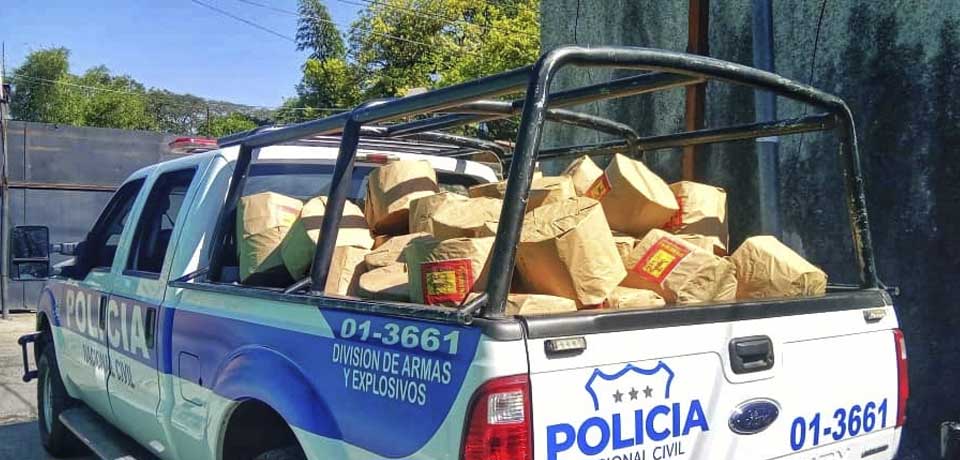 Decomisan 1,200 morteros prohibidos y 16 mil en proceso de fabricación en taller clandestino