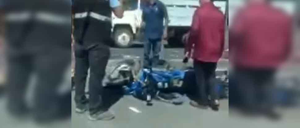 Continúan los accidentes de tránsito en varios puntos del país, esta vez, un motociclista quedó sobre el pavimento
