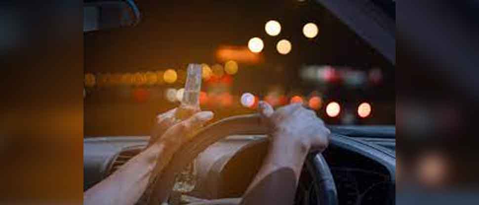 Sorprenden a camionero conduciendo bajo efectos del alcohol