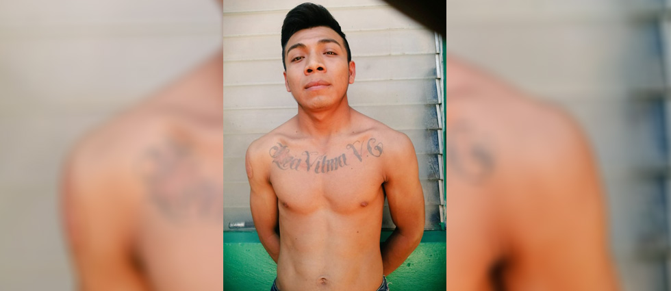 Arrestan a MS que quemó sus tatuajes para evitar la cárcel
