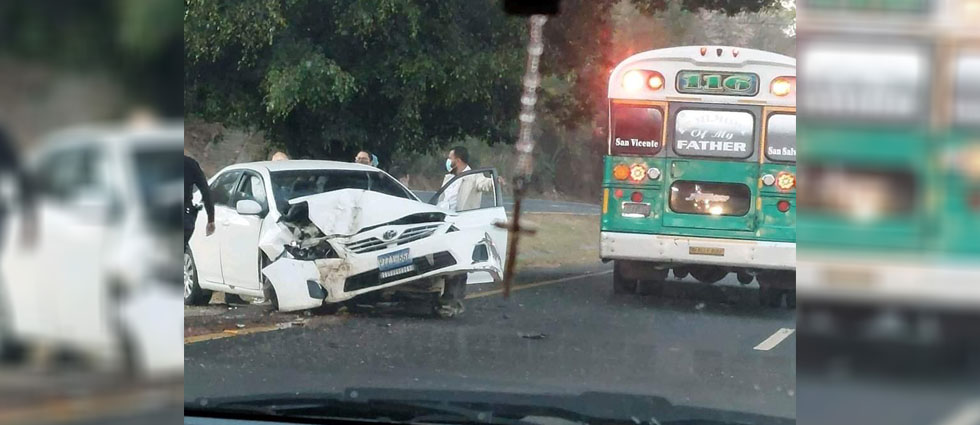 Reportan fuerte accidente sobre la carretera Panamericana