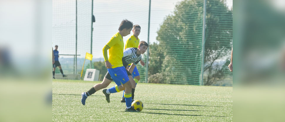 Hijo del “Mágico” González hace su debut en el fútbol español