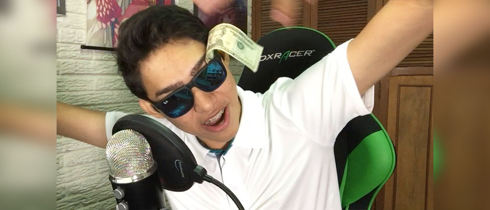 Salvadoreño Fernanfloo se codea con los youtubers que más dinero han ganado en el mundo