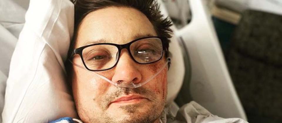 Afirman que las lesiones de Jeremy Renner son “peores de lo que nadie conoce”