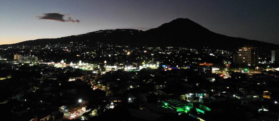 Temperaturas bajarán hasta los 13 grados centígrados en algunas zonas de El Salvador en las próximas horas