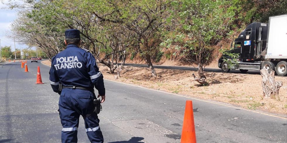 Hombre muere atropellado al intentar cruzar la calle en San Rafael ...