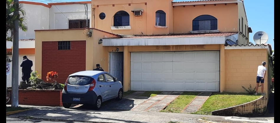 Hombre se quita la vida dentro de residencia en Antiguo Cuscatlán