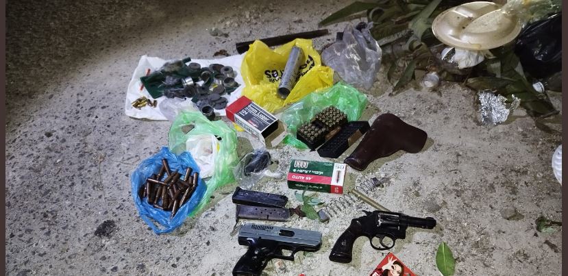 Delincuentes abandonan armas y municiones y huyen ante la presión del Cerco Soyapango