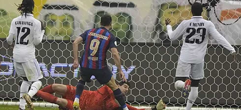 Barcelona da «cátedra» al Real Madrid y  es campeón de la Supercopa de España
