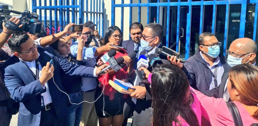 Corte de Cuentas presenta 8 casos ante la Fiscalía por irregularidades en alcaldías