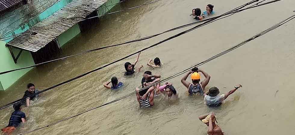 Sube a 27 el número de fallecidos por inundaciones en Filipinas