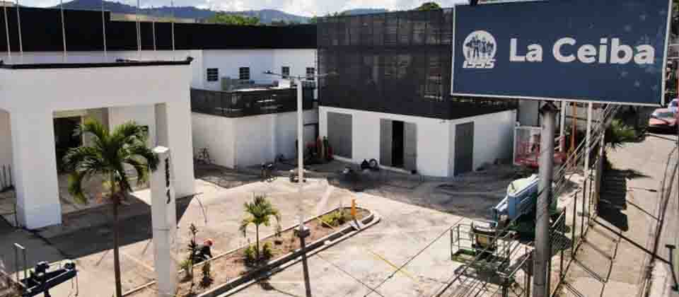 Obras en el hospital La Ceiba tienen 95 % de avance