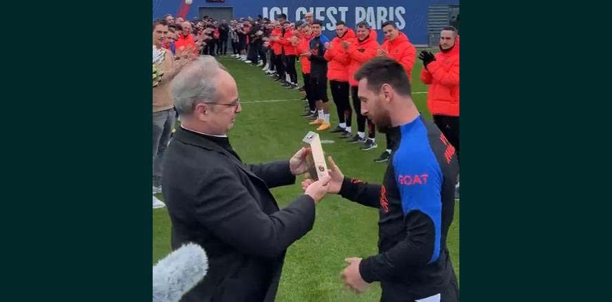 Campeón Mundial; Así recibieron a Messi en su primer entrenamiento con el PSG