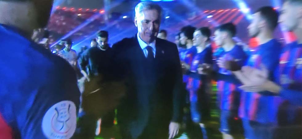 Barcelona le hace «el pasillo» al Real Madrid por ser subcampeón de la Supercopa