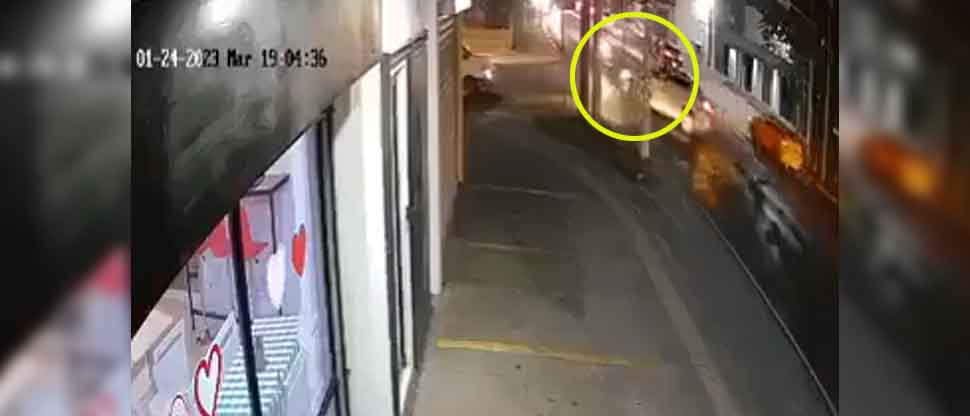 VIDEO: Cámaras de videovigilancia captan momento cuando vehículo impacta contra motociclista en San Miguel